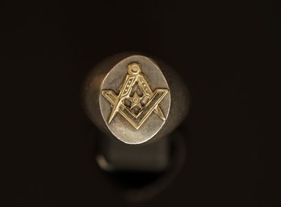 Masonic CHEVALIER in silver min 800/°° applied...