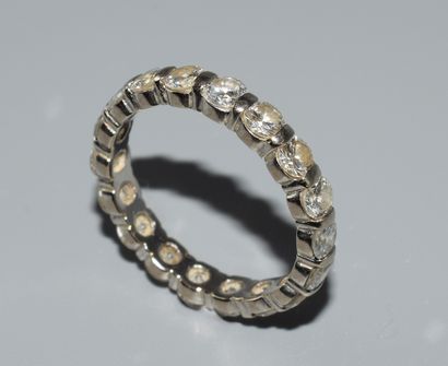 AMERICAN ALLIANCE in 18K (750/°°) white gold...