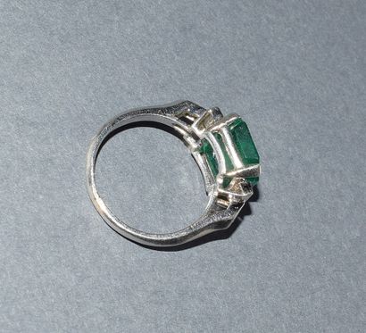 Art Deco platinum ring set with a 4.23ct...