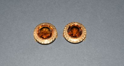 COLLAR BUTTONS in 18K (750/°°) yellow gold...