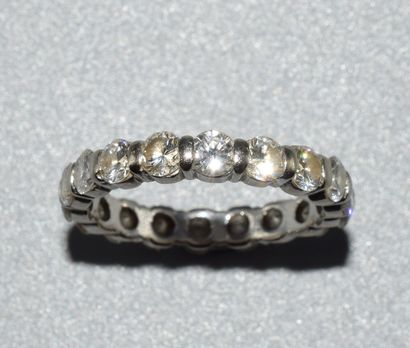 AMERICAN ALLIANCE in 18K (750/°°) white gold...