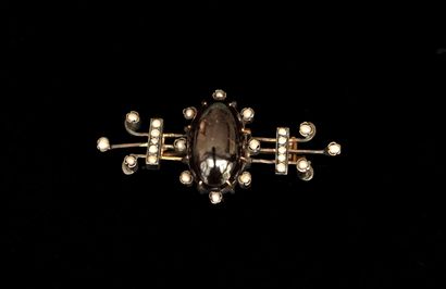 18K (750/°°) gold and min. 800/°° silver...