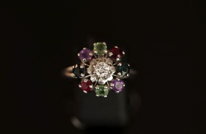 FLOWER RING in 18K (750/°°) white gold and...