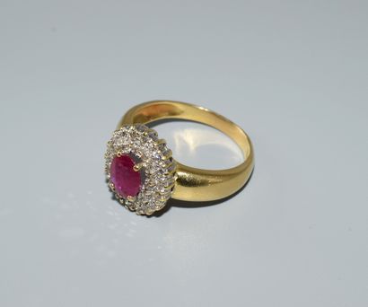 MARGUERITE RING in 18K (750/°°) yellow gold,...