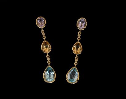 PAIR OF EAR PENDANTS in 925/°° gold-plated...