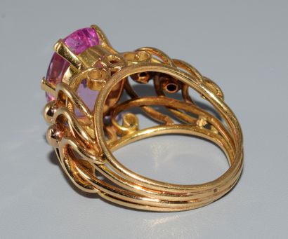 JONC RING in 18K (750/°°) yellow gold, the...