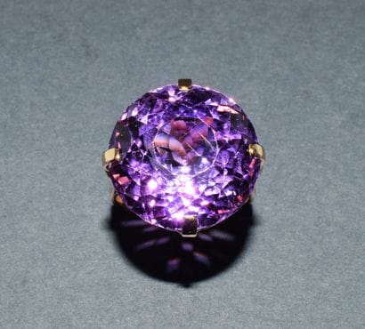 COCKTAIL RING in 18K (750/°°) yellow gold...