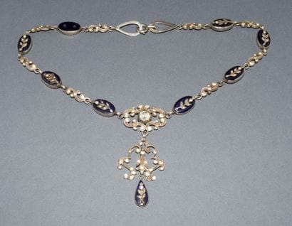 Silver NECKLACE with boar hallmark, adorned...
