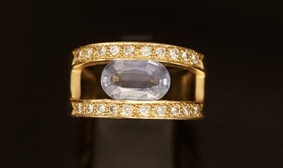 18k (750/°°) yellow gold openwork band ring,...