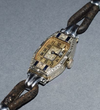 Art Deco period BRACELET WATCH, signed BENRUS...