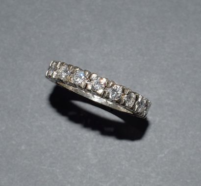 ALLIANCE in 14k (585/°°) white gold, set...