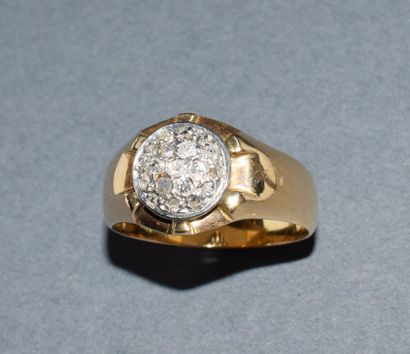 JONC RING in 18K (750 /°°) yellow gold, set...