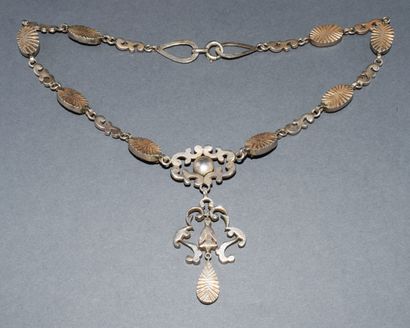 Silver NECKLACE with boar hallmark, adorned...