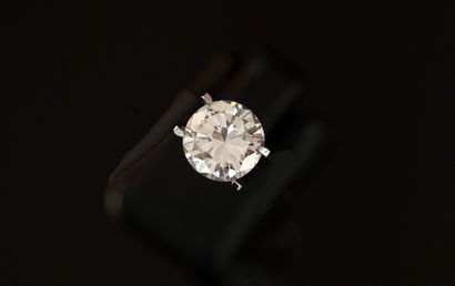 Brilliant-cut DIAMOND, under seal, for 2.12cts,...