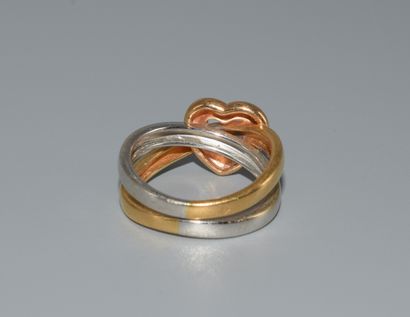RING in 18K (750/°°) yellow gold forming...