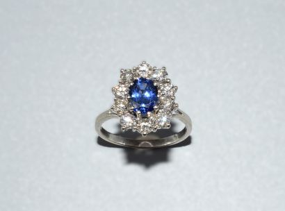 POMPADOUR RING in 18K (750/°°) white gold...