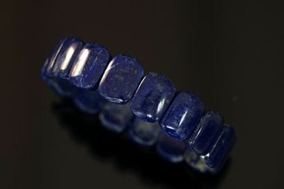 BRACELET of rectangular lapis lazuli beads...