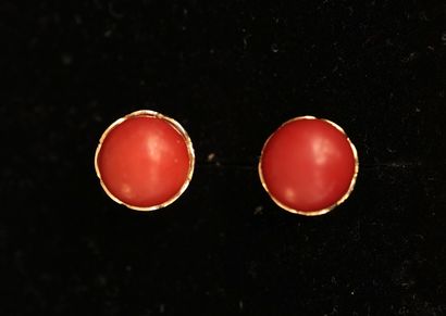 PAIR OF EARRINGS in 9K (375/°°) yellow gold...