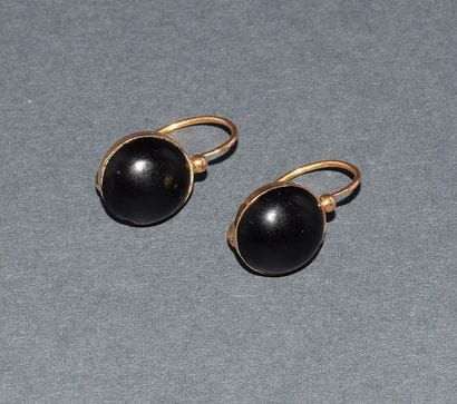 PAIR OF EARRINGS in 18K (750 /°°) yellow...