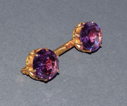 BARRETTE brooch in 18K (750 /°°) yellow gold...