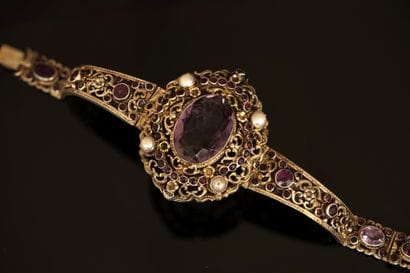BRACELET, semi-rigid, hinged and opening,...