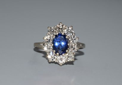 POMPADOUR RING in 18K (750/°°) white gold...
