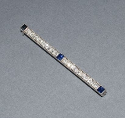 Art Deco period barrette brooch in platinum...