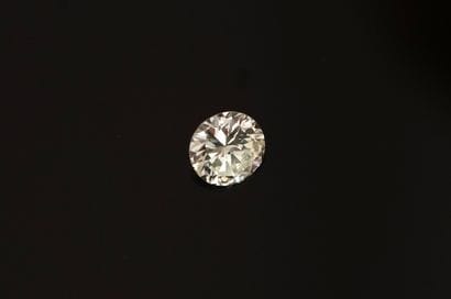 Brilliant-cut DIAMOND, under seal, for 2.12cts,...