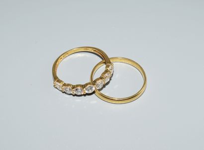 SET comprising 2 ALLIANCES in 18K (750/°°)...
