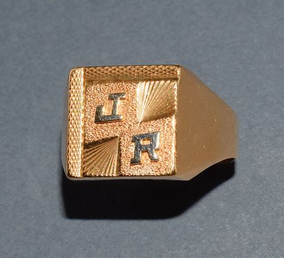 MEN'S CHEVALIER in 18K (750 /°°) yellow gold...
