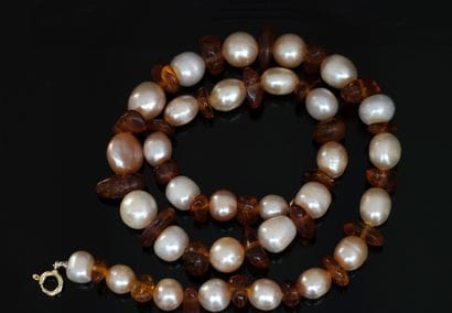 NECKLACE made of freshwater cultured pearls...