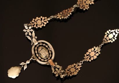NECKLACE in silver min 800/°° composed of...