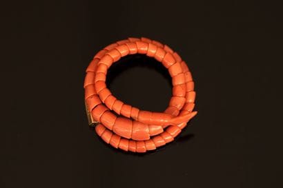 BRACELET ELEMENT composed of orange coral...