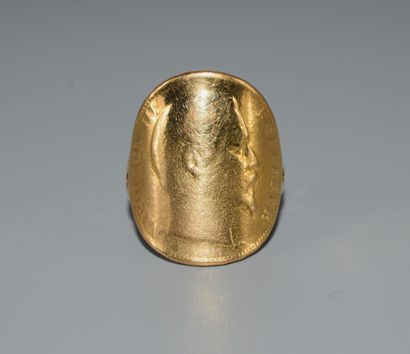 PIECE RING in 18K (750/°°) yellow gold with...