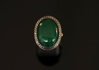 RING in 18K (750/°°) yellow gold for the...