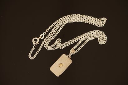925/°° silver PENDANT and CHAIN, the pendant...