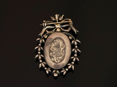 AC- BROCHE PENDENTIF en or jaune et argent...