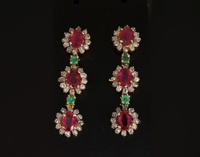 PAIR OF 925/°° gilded silver earrings featuring...