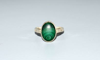 ENSEMBLE en boules ou cabochon de malachite...
