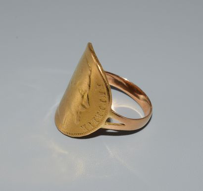 PIECE RING in 18K (750/°°) yellow gold with...