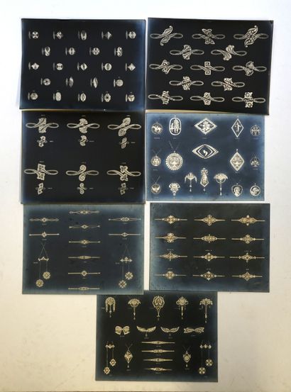 SET of 7 black-and-white plates of antique...
