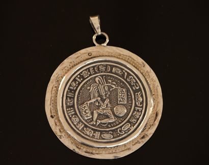 min. 800/°° silver pendant featuring the...