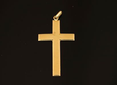 Plain and flat CROSS PENDANT in 18K (750/°°)...