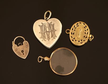 ENSEMBLE in silver and silver gilt min 800/°°...