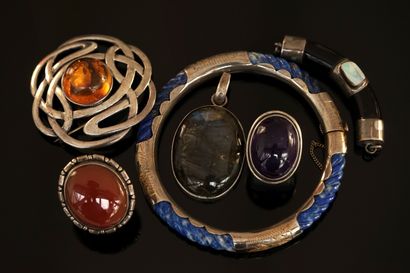 SET in sterling silver including 2 rings...