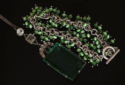 SILVER-METAL SET including 1 bracelet with...