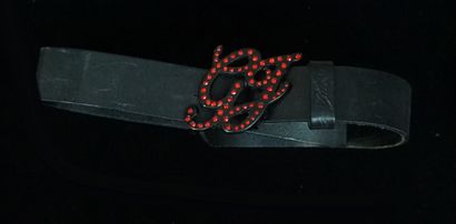GUESS - Black leather BELT, branded buckle...
