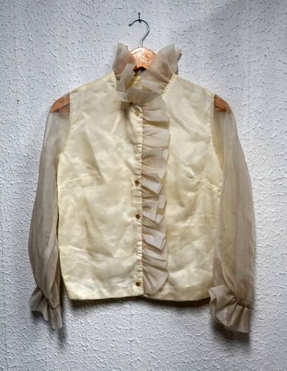NINA RICCI Boutique, GUY LAROCHE Boutique...