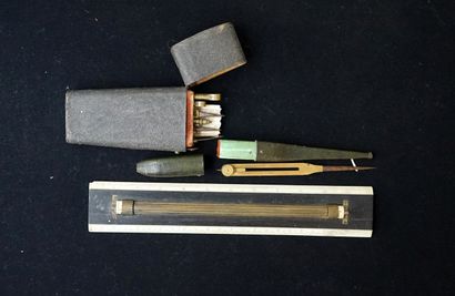 ENSEMBLE d'instruments de mesure divers,...
