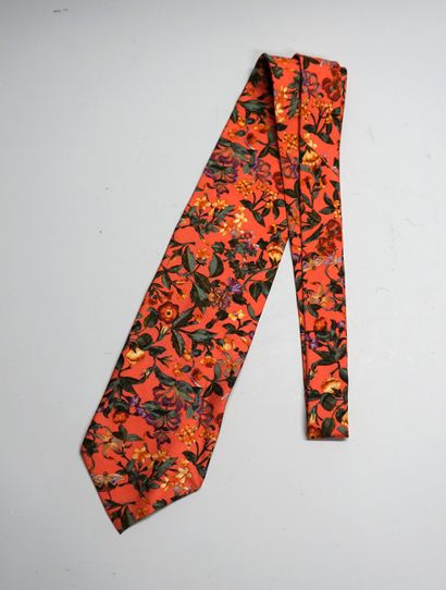 YVES SAINT-LAURENT - Silk CRAVATE with floral...